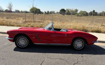 Chevrolet-Corvette-1962-10