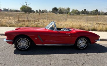 Chevrolet-Corvette-1962-12