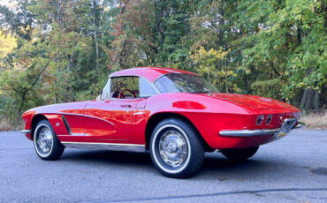 Chevrolet-Corvette-1962-6