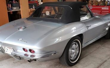 Chevrolet-Corvette-1963-1