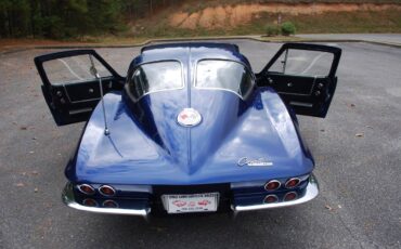 Chevrolet-Corvette-1963-17