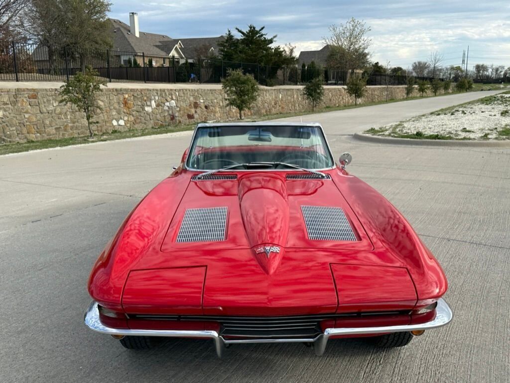 Chevrolet-Corvette-1963-2