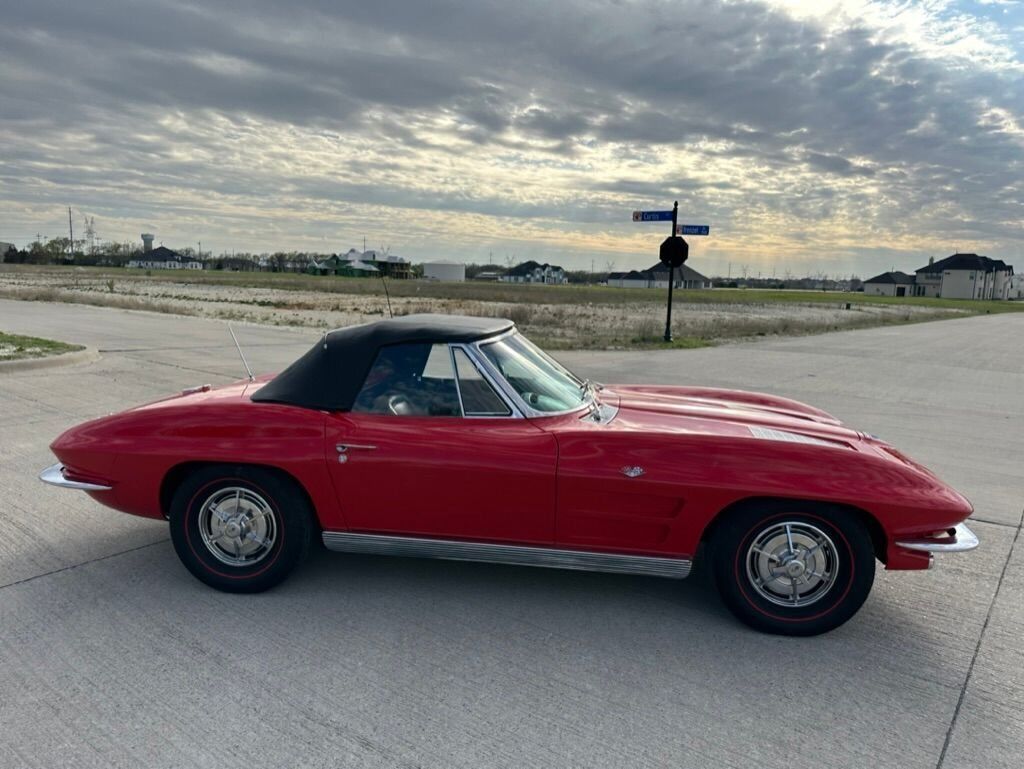 Chevrolet-Corvette-1963-37