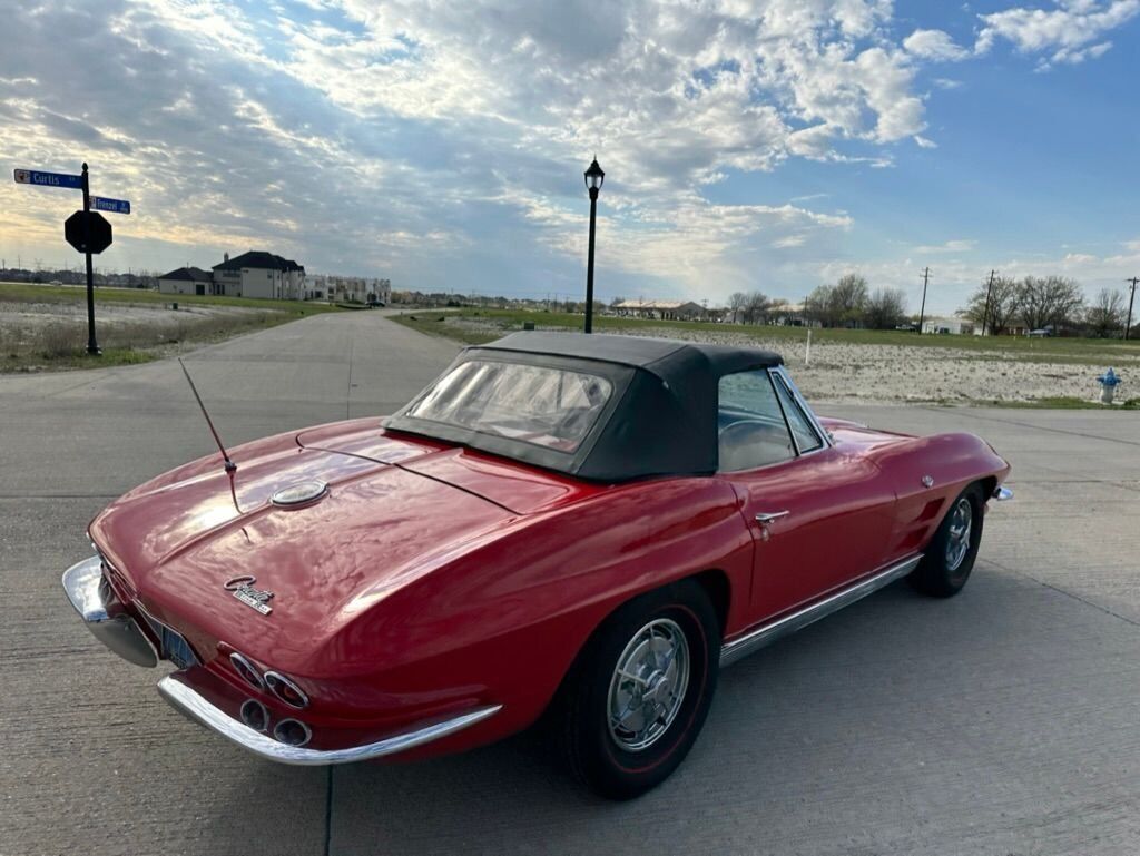 Chevrolet-Corvette-1963-38