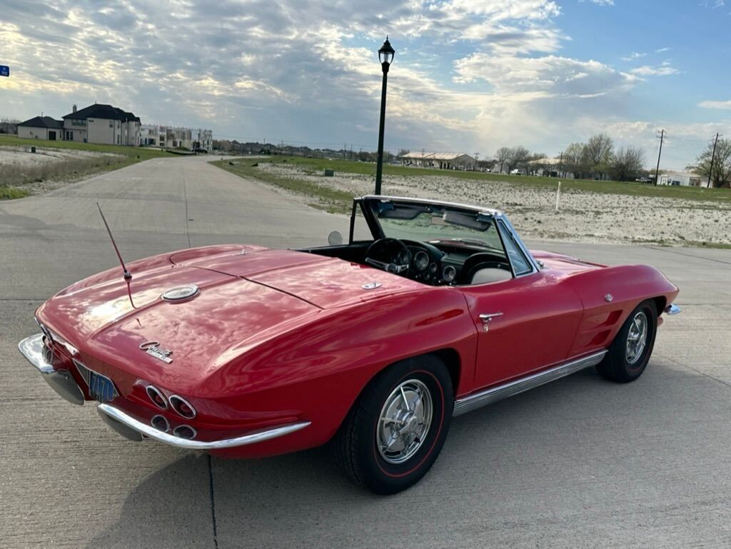 Chevrolet-Corvette-1963-6