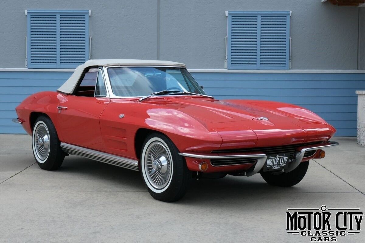 Chevrolet-Corvette-1964-1