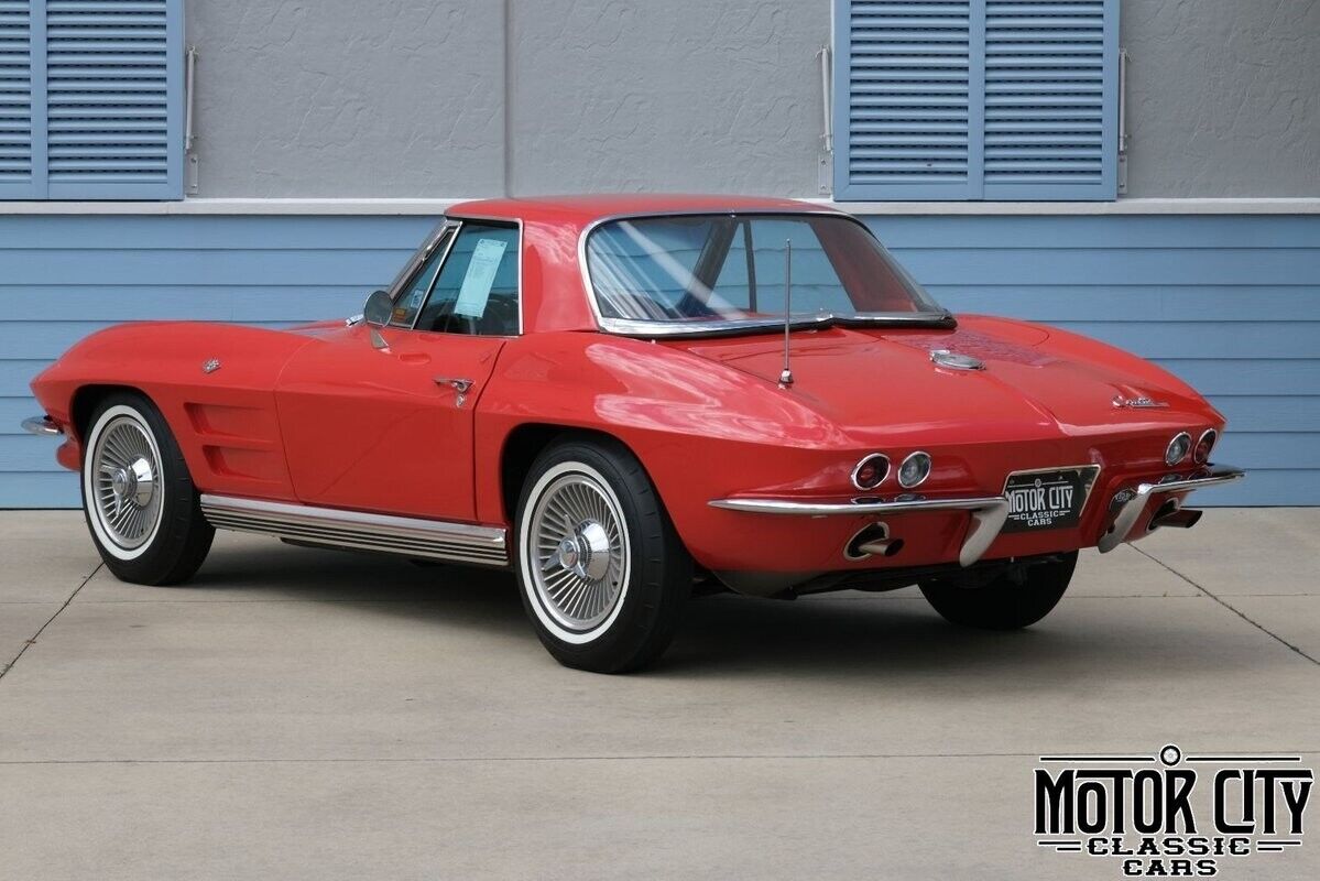 Chevrolet-Corvette-1964-10