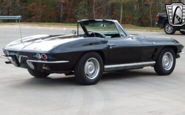 Chevrolet-Corvette-1964-11