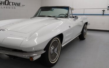 Chevrolet-Corvette-1964-13