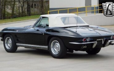 Chevrolet-Corvette-1964-2