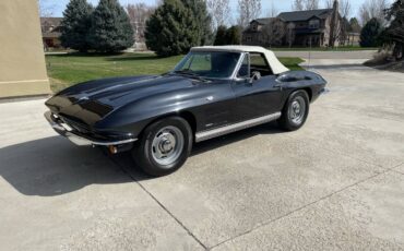 Chevrolet-Corvette-1964-2