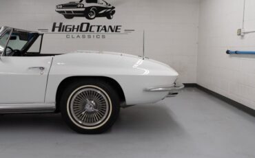 Chevrolet-Corvette-1964-36