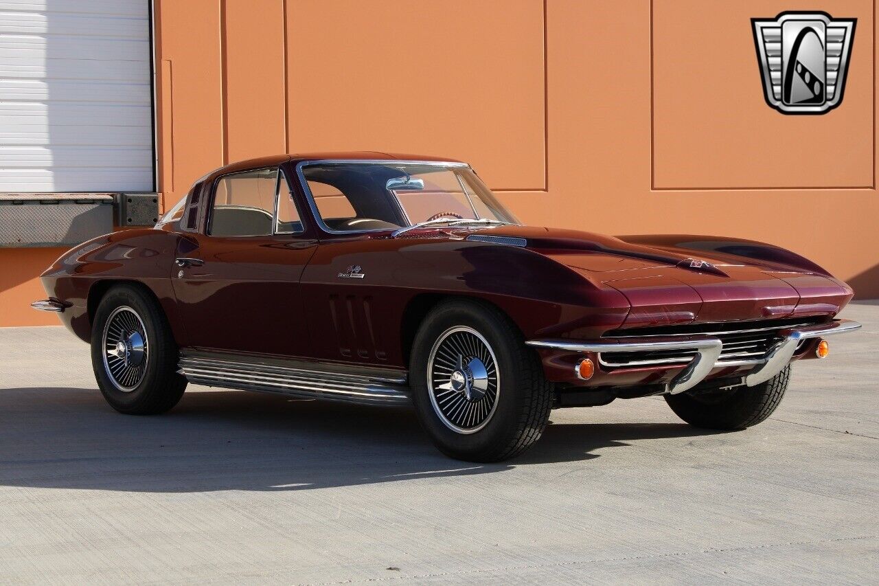 Chevrolet-Corvette-1965-11