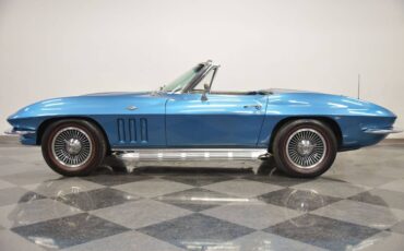 Chevrolet-Corvette-1965-23