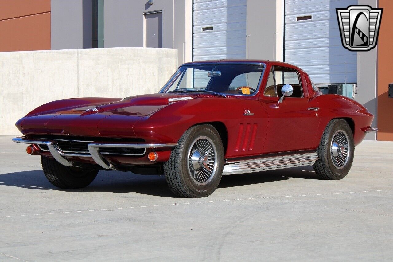 Chevrolet-Corvette-1965-3