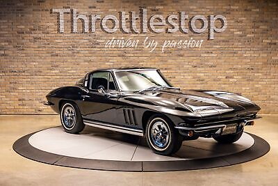 Chevrolet-Corvette-1965-3