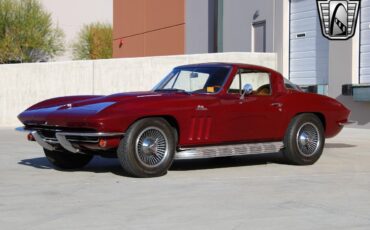 Chevrolet-Corvette-1965-5