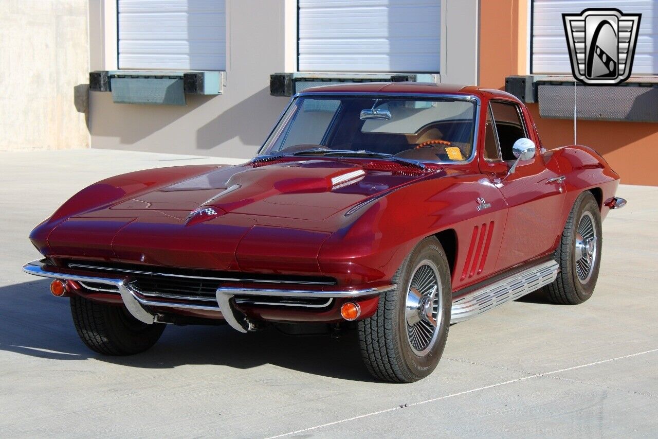 Chevrolet-Corvette-1965-6