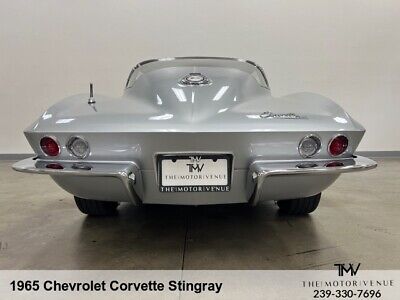 Chevrolet-Corvette-1965-7