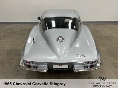 Chevrolet-Corvette-1965-8