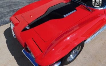 Chevrolet-Corvette-1965-8