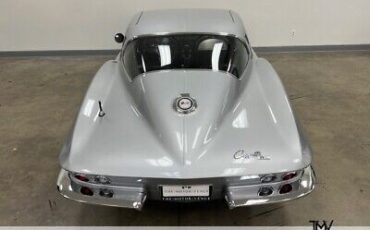 Chevrolet-Corvette-1965-9