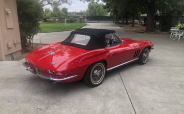 Chevrolet-Corvette-1966-1