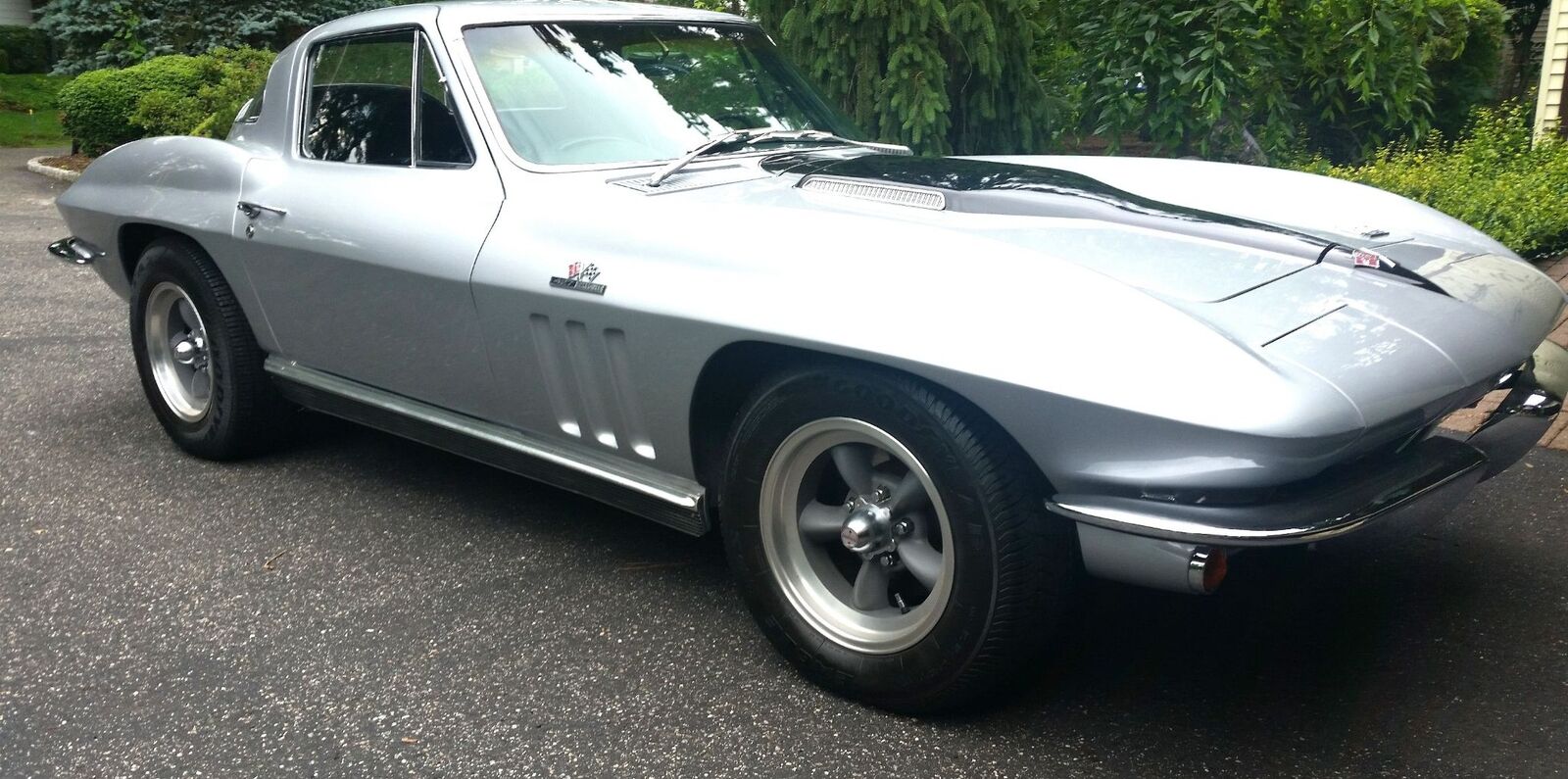 Chevrolet-Corvette-1966-11