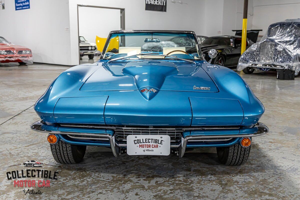 Chevrolet-Corvette-1966-11