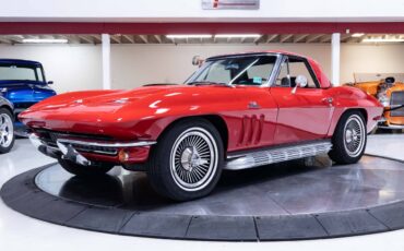 Chevrolet-Corvette-1966-13