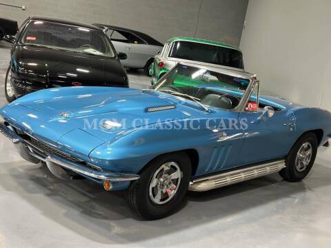 Chevrolet-Corvette-1966-14