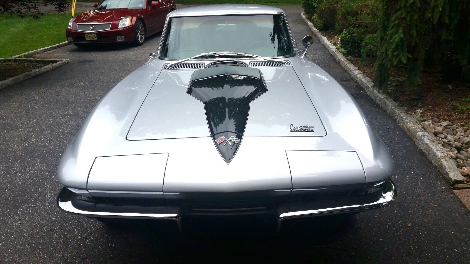 Chevrolet-Corvette-1966-2