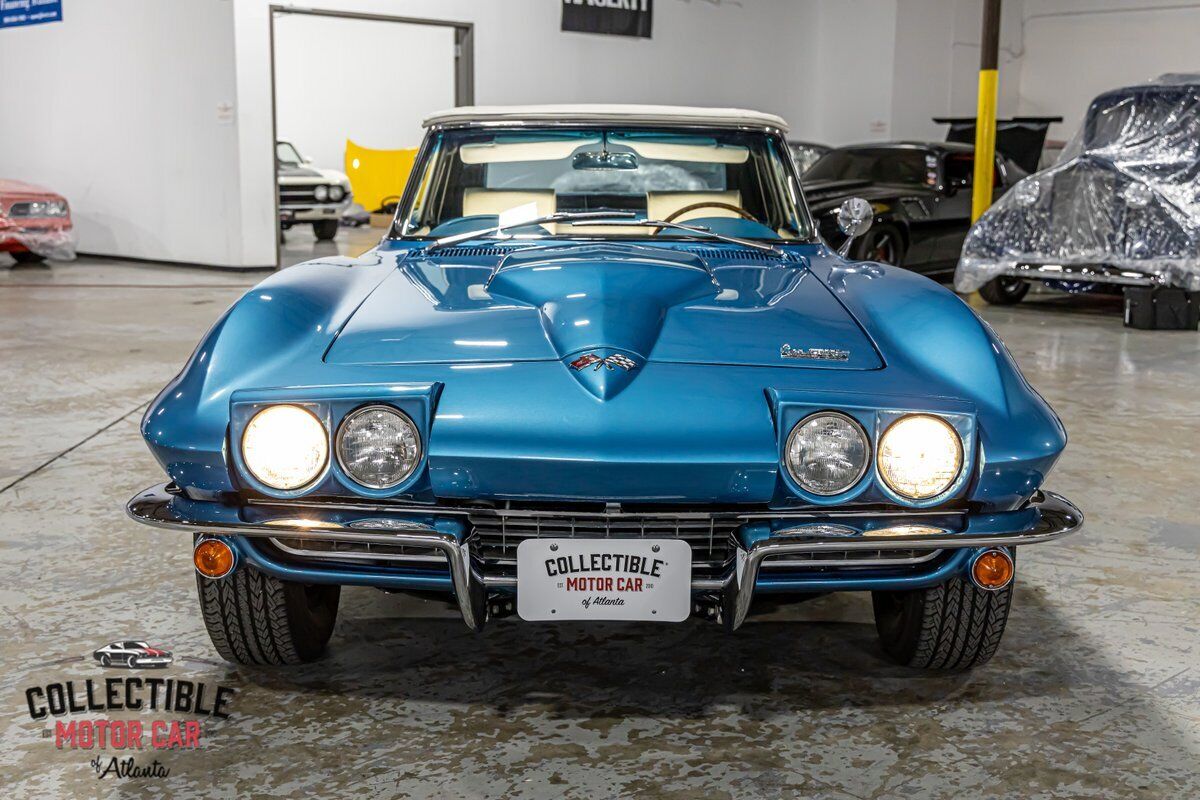 Chevrolet-Corvette-1966-25