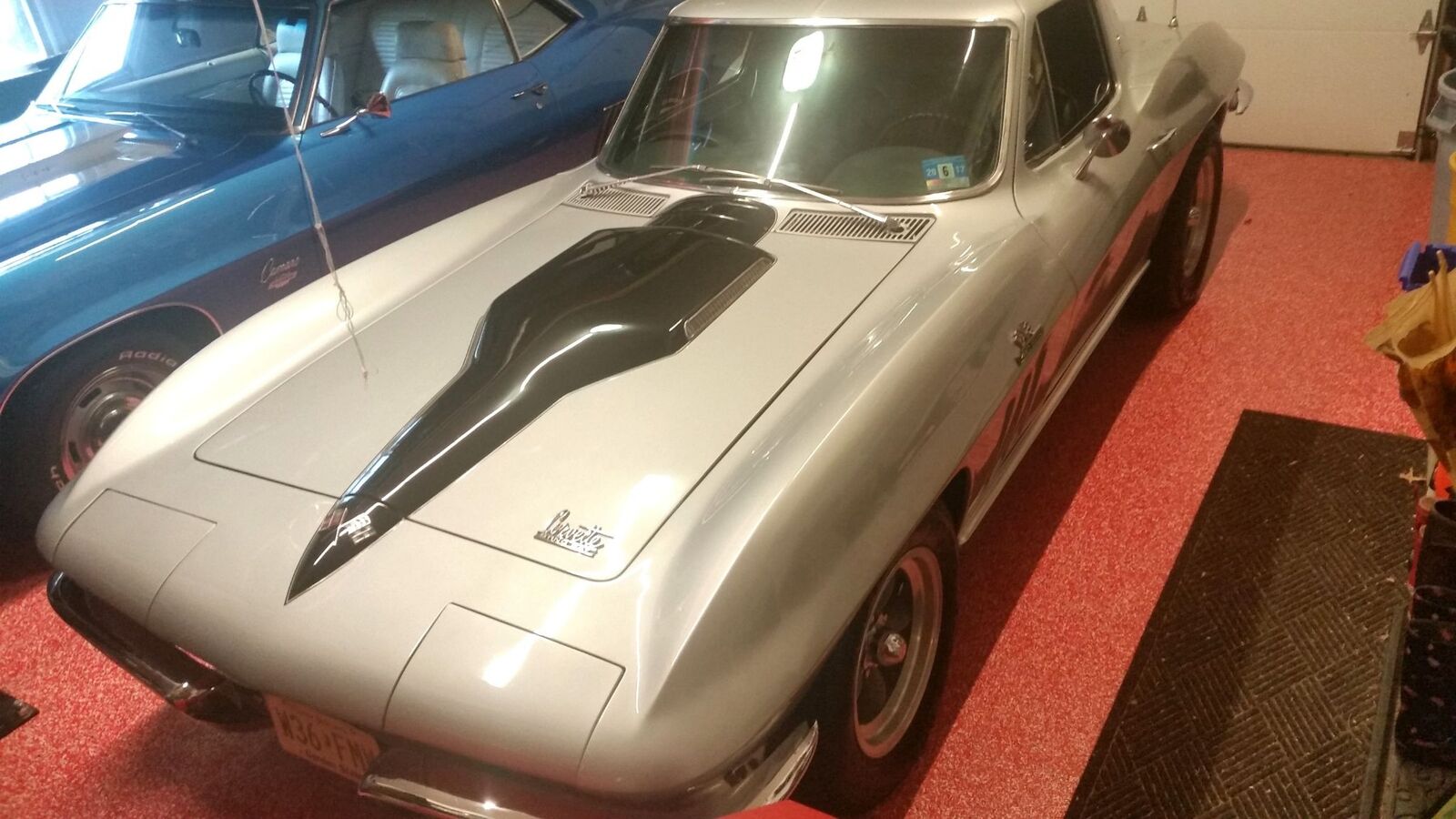 Chevrolet-Corvette-1966-8