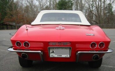 Chevrolet-Corvette-1967-1