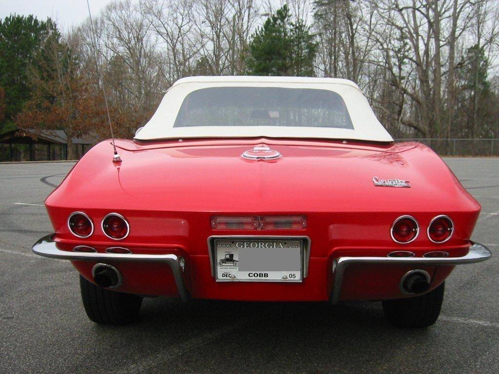 Chevrolet-Corvette-1967-1