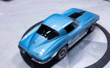 Chevrolet-Corvette-1967-17