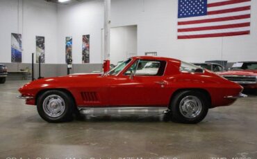 Chevrolet-Corvette-1967-2