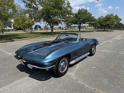 Chevrolet-Corvette-1967-2