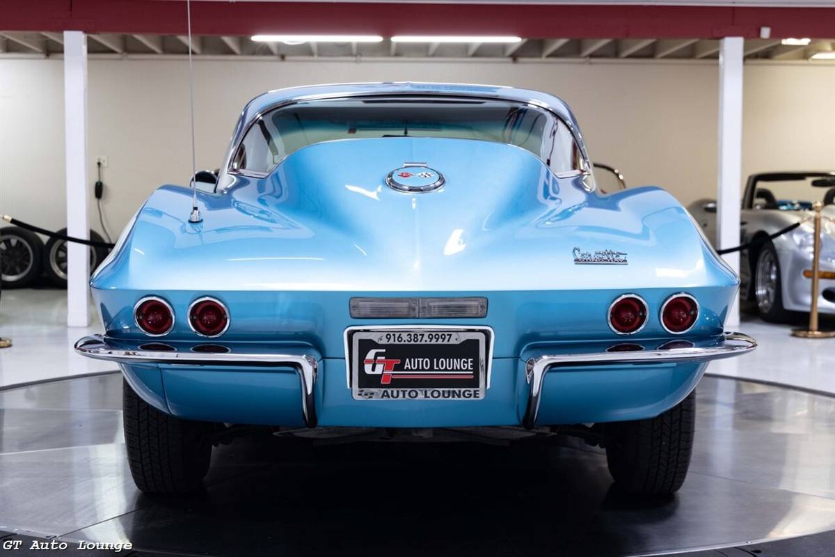 Chevrolet-Corvette-1967-5