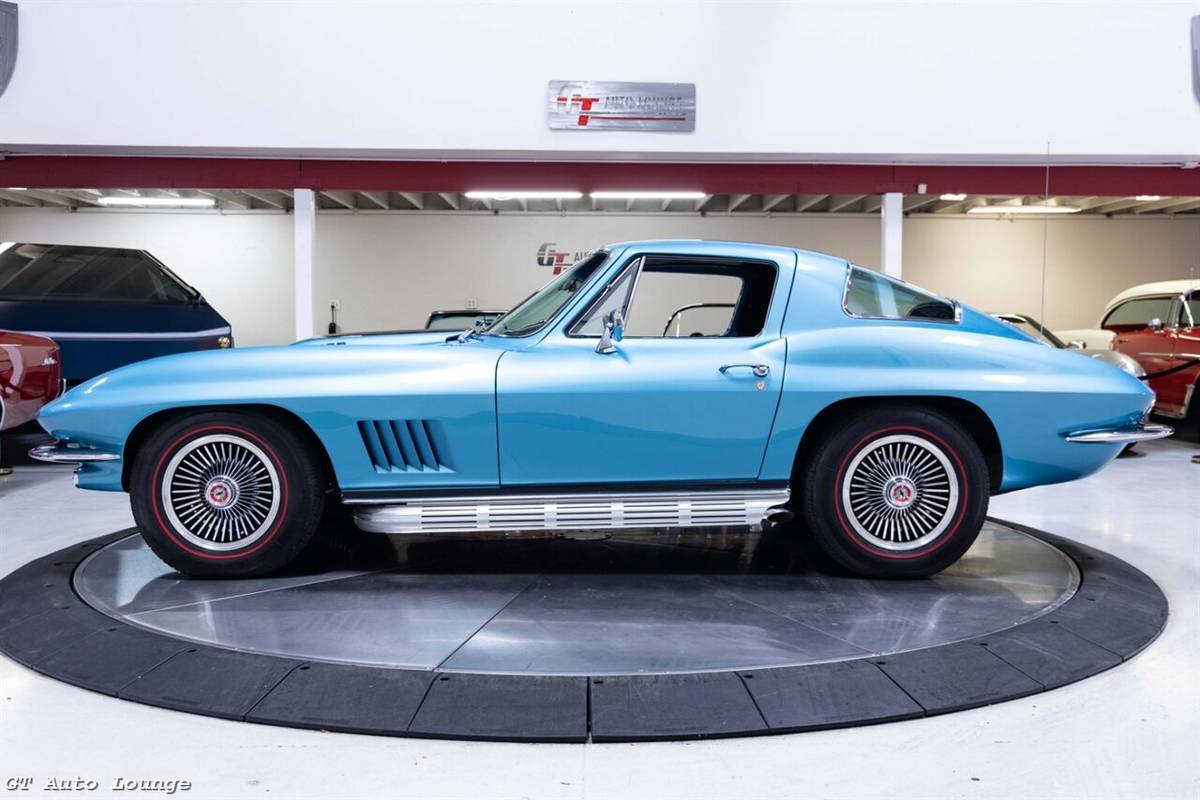 Chevrolet-Corvette-1967-7