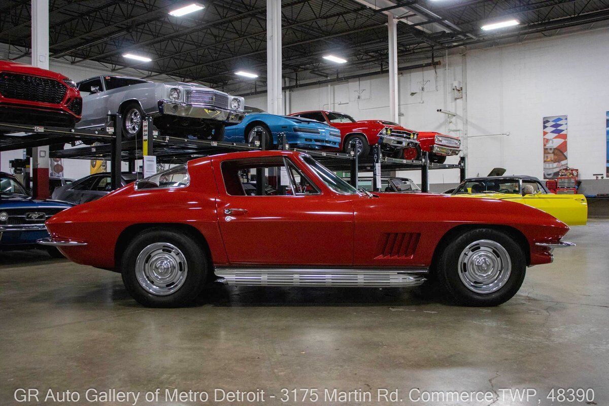 Chevrolet-Corvette-1967-7