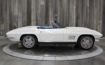 Chevrolet-Corvette-1967-8