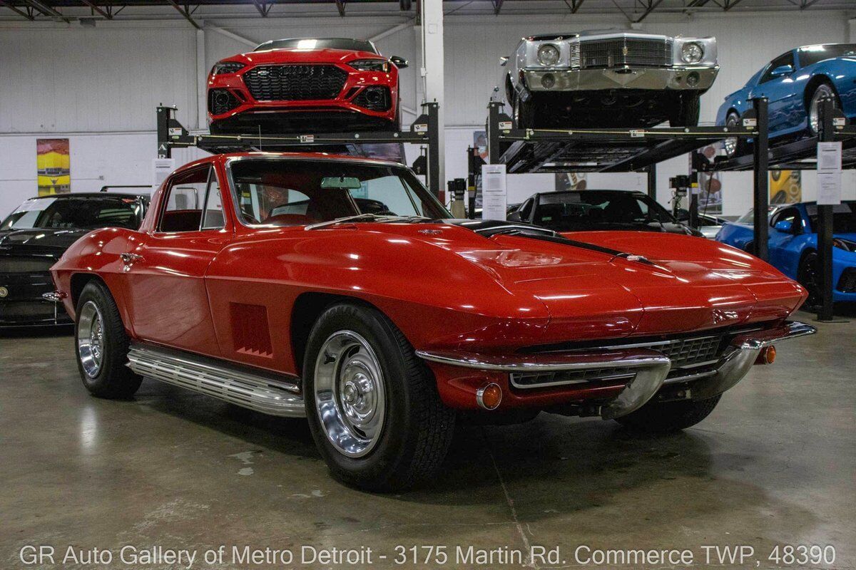 Chevrolet-Corvette-1967-9