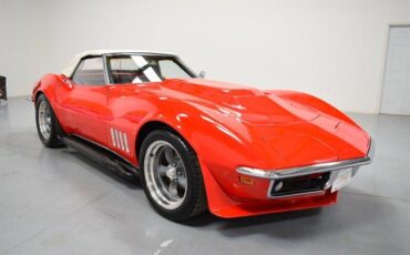 Chevrolet-Corvette-1968-1