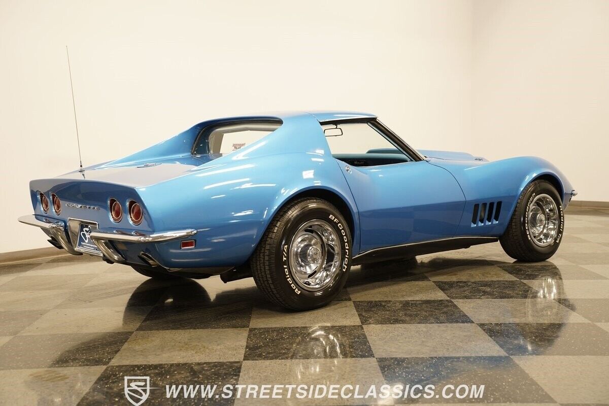 Chevrolet-Corvette-1968-11