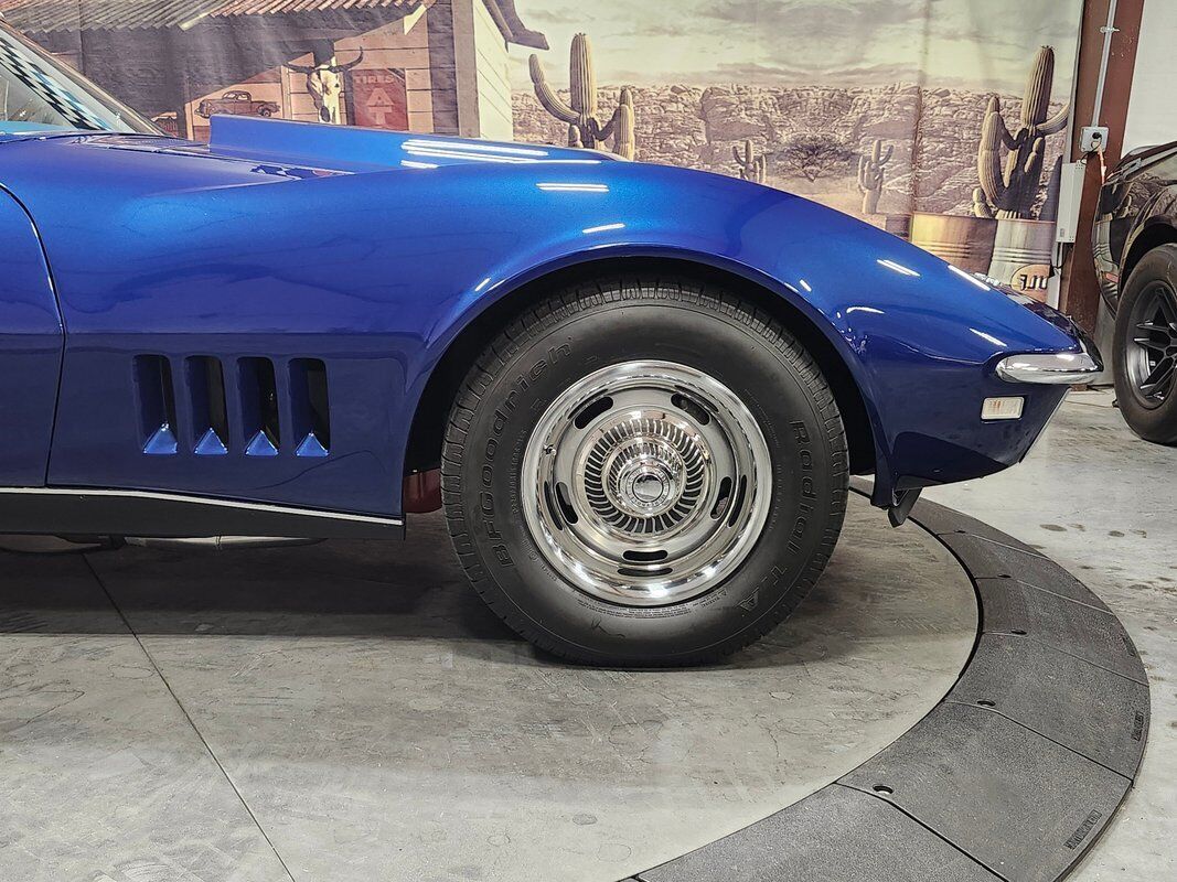 Chevrolet-Corvette-1968-9