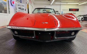 Chevrolet-Corvette-1969-10