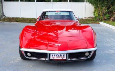 Chevrolet-Corvette-1969-10