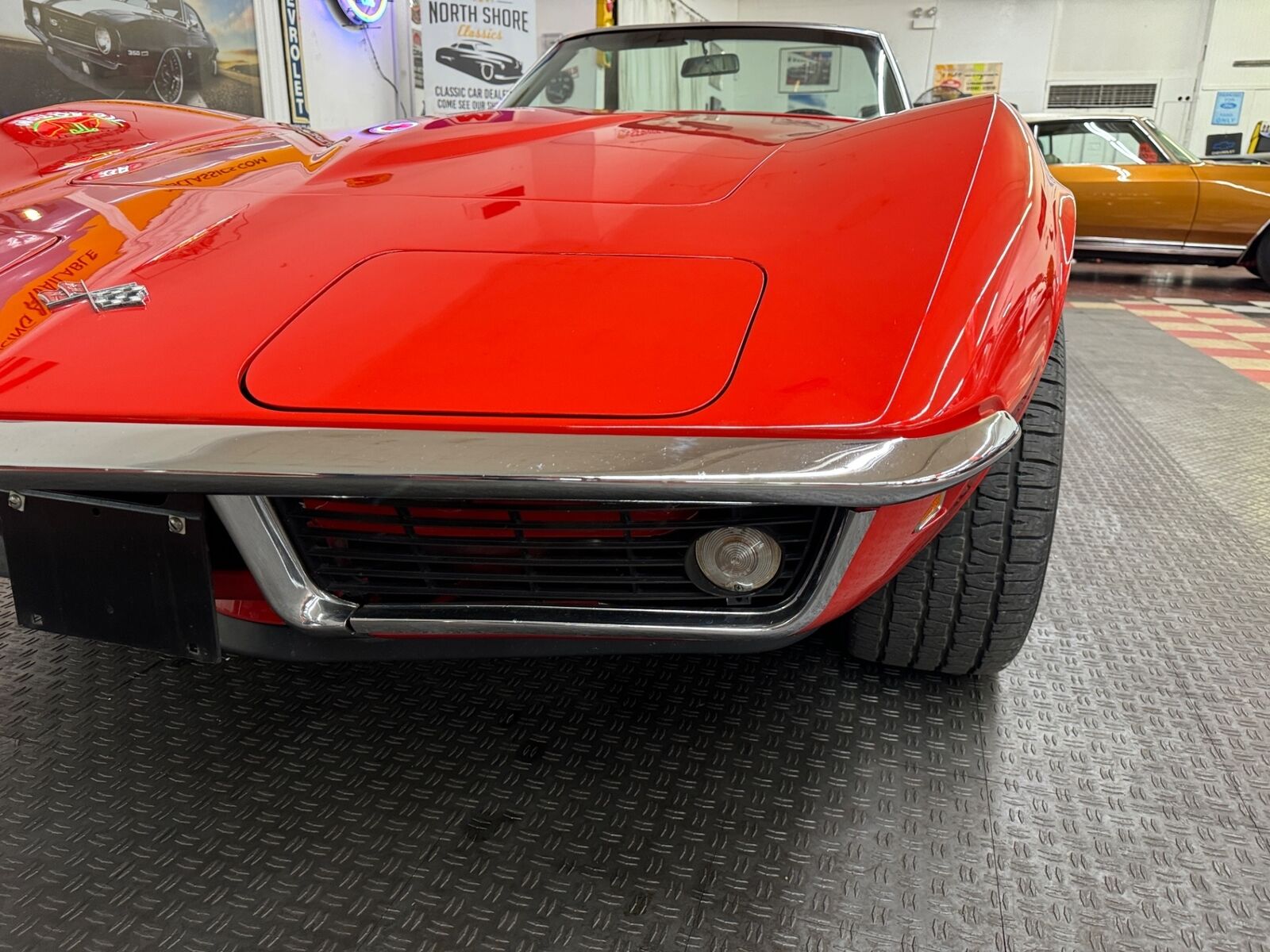 Chevrolet-Corvette-1969-12